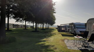 Vanaf elke plaats vrij zicht over de weilanden. Vanaf elke plaats vrij zicht over de weilanden.